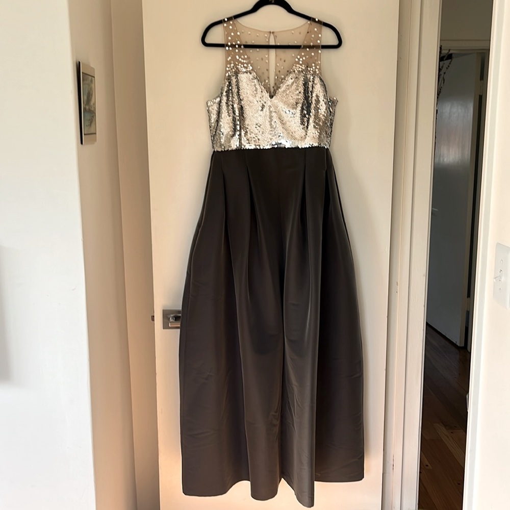 Sachin & Babi - Erica Gown - Silver & Charcoal Color - size 12 (like new)